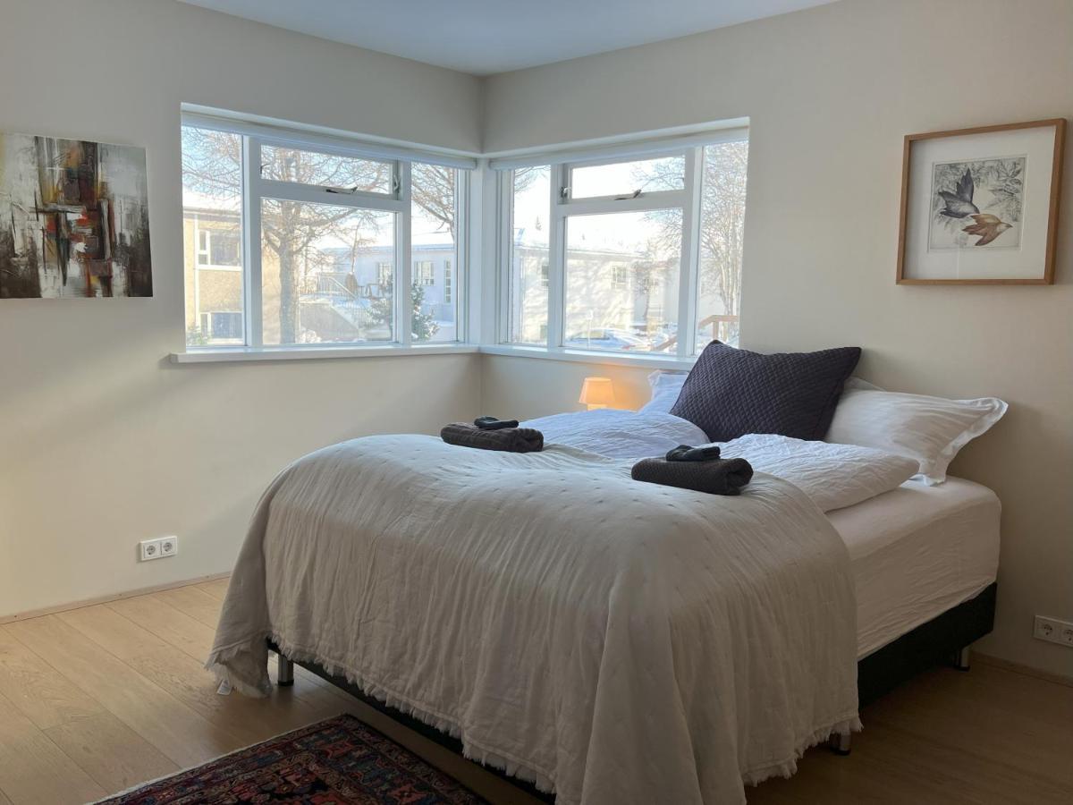 Guesthouse Akureyri - Apartments Near Down Town Exterior foto