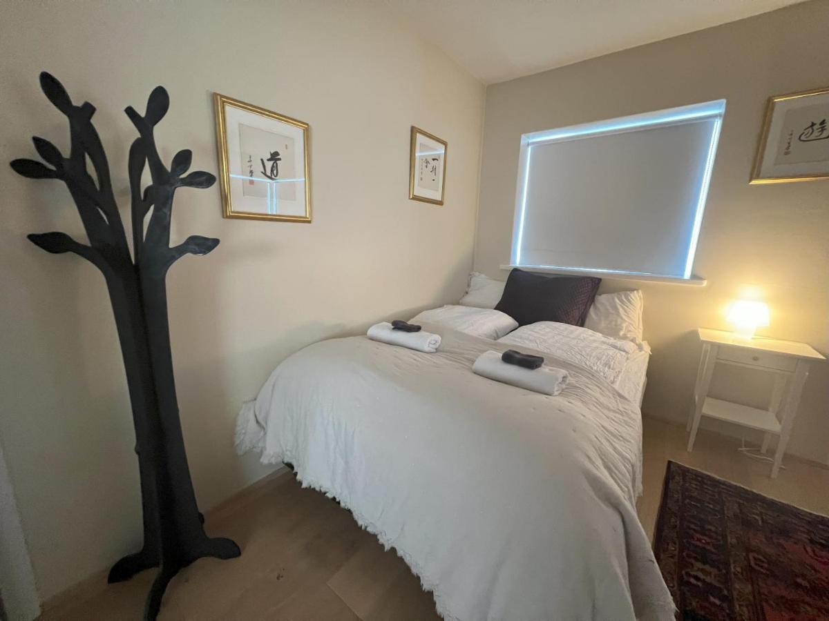 Guesthouse Akureyri - Apartments Near Down Town Exterior foto